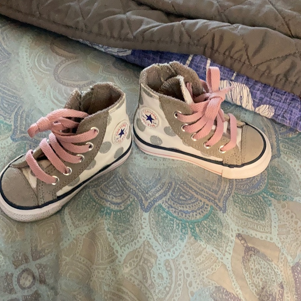 Converse Chuck Taylor All Stars 🌟